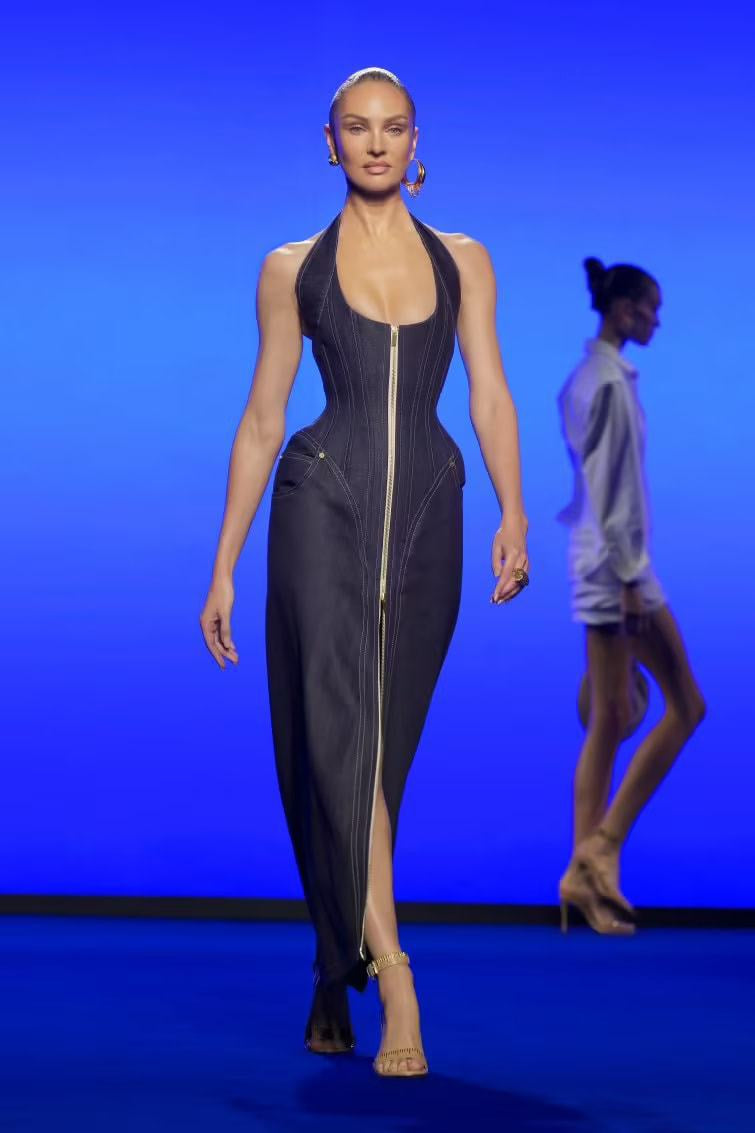Halter slimfit bodycon denim dress