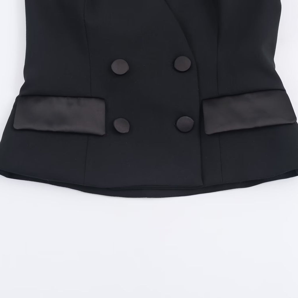 Halter neck vest style