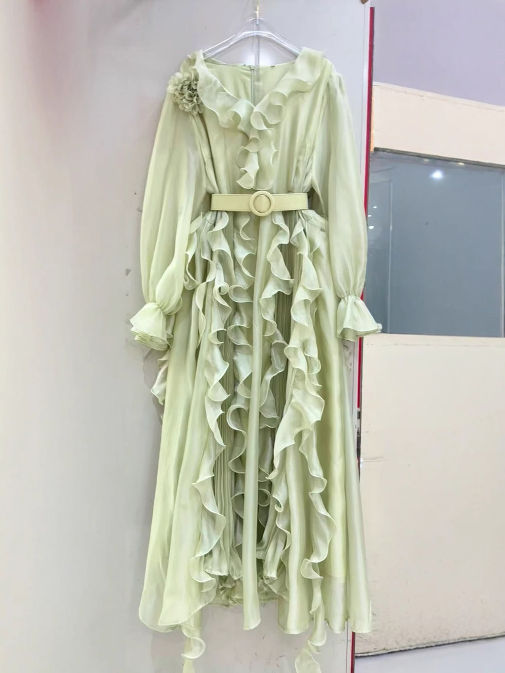 Ruffles belt dress
