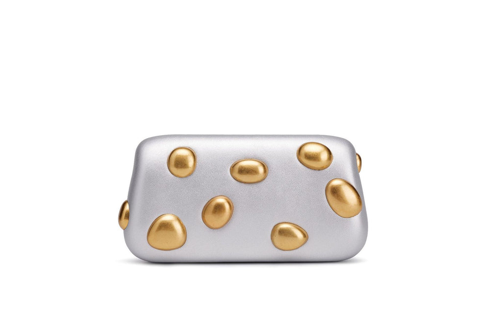 Studs clutch