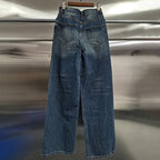 Trending eyes jeans