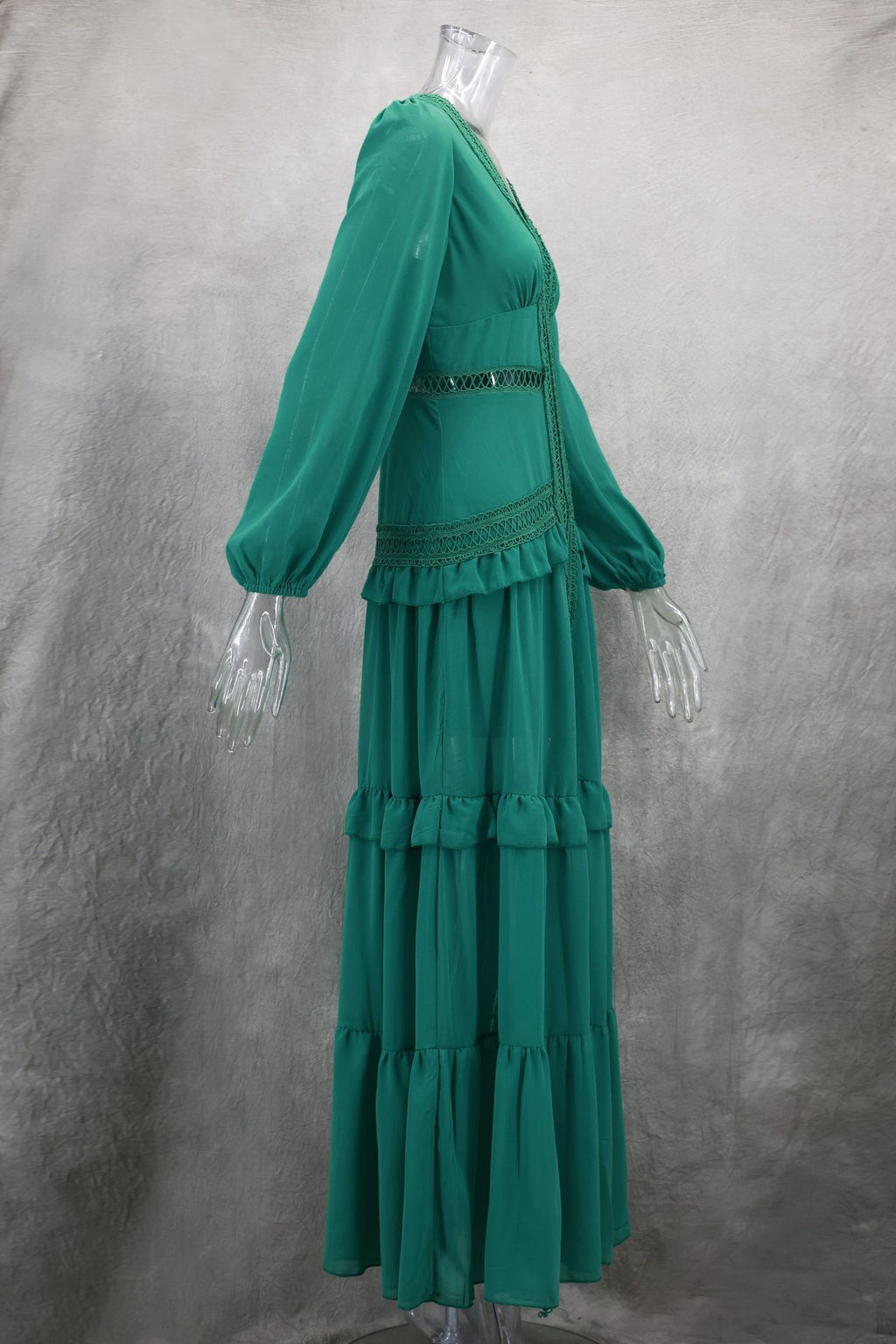 Splicing long sleeves dress