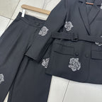 Diamond flower suit