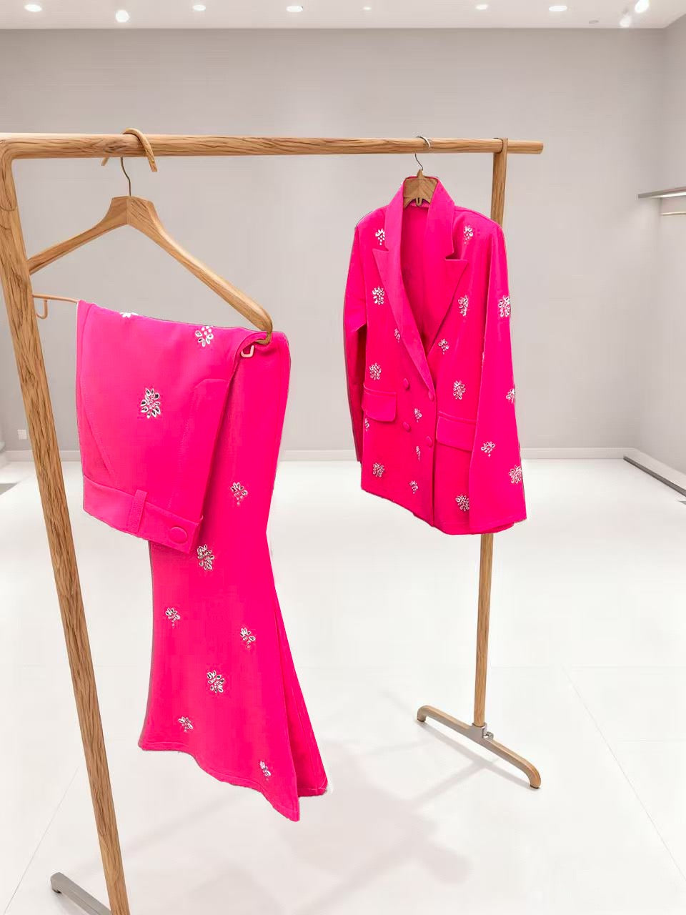 Famous hottest suit