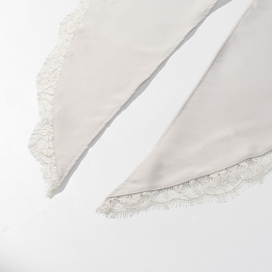 Lace set