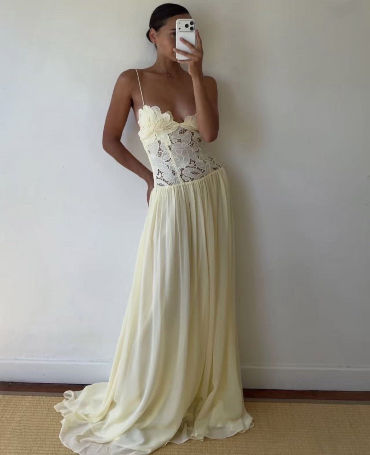 Embroidery floral dress