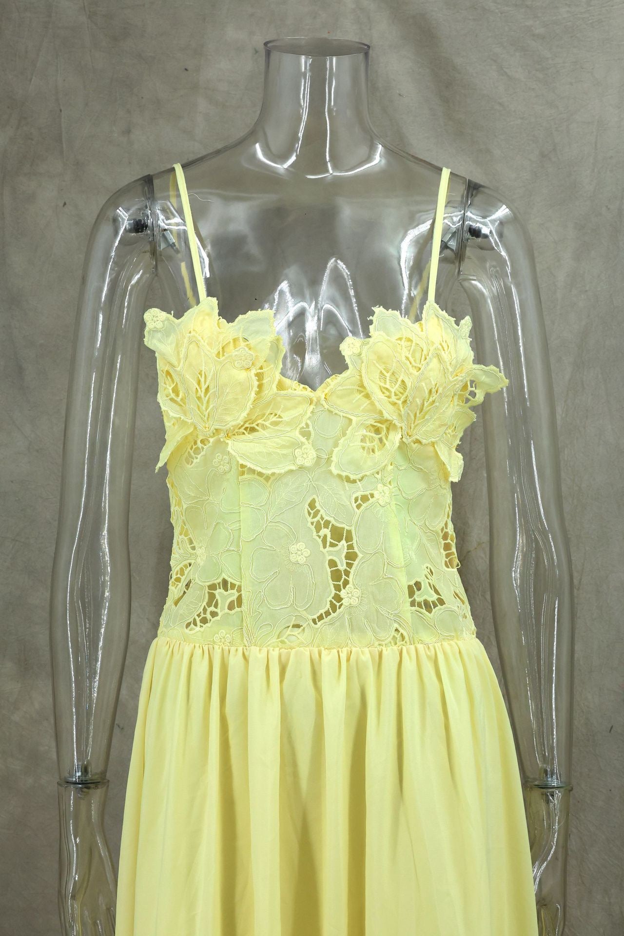 Embroidery floral dress