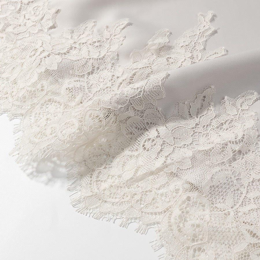 Lace set