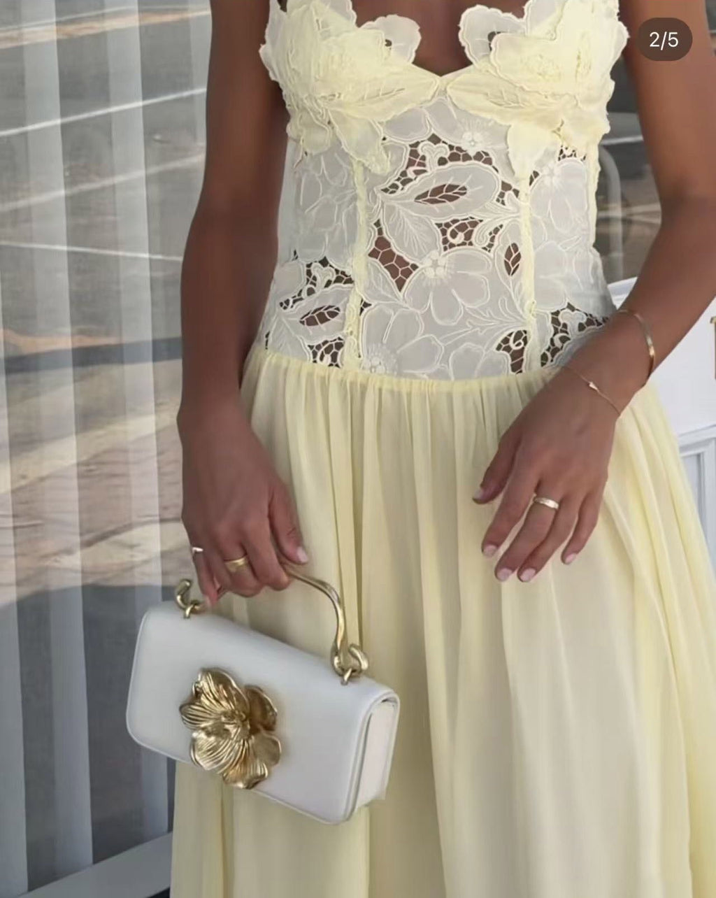 Embroidery floral dress