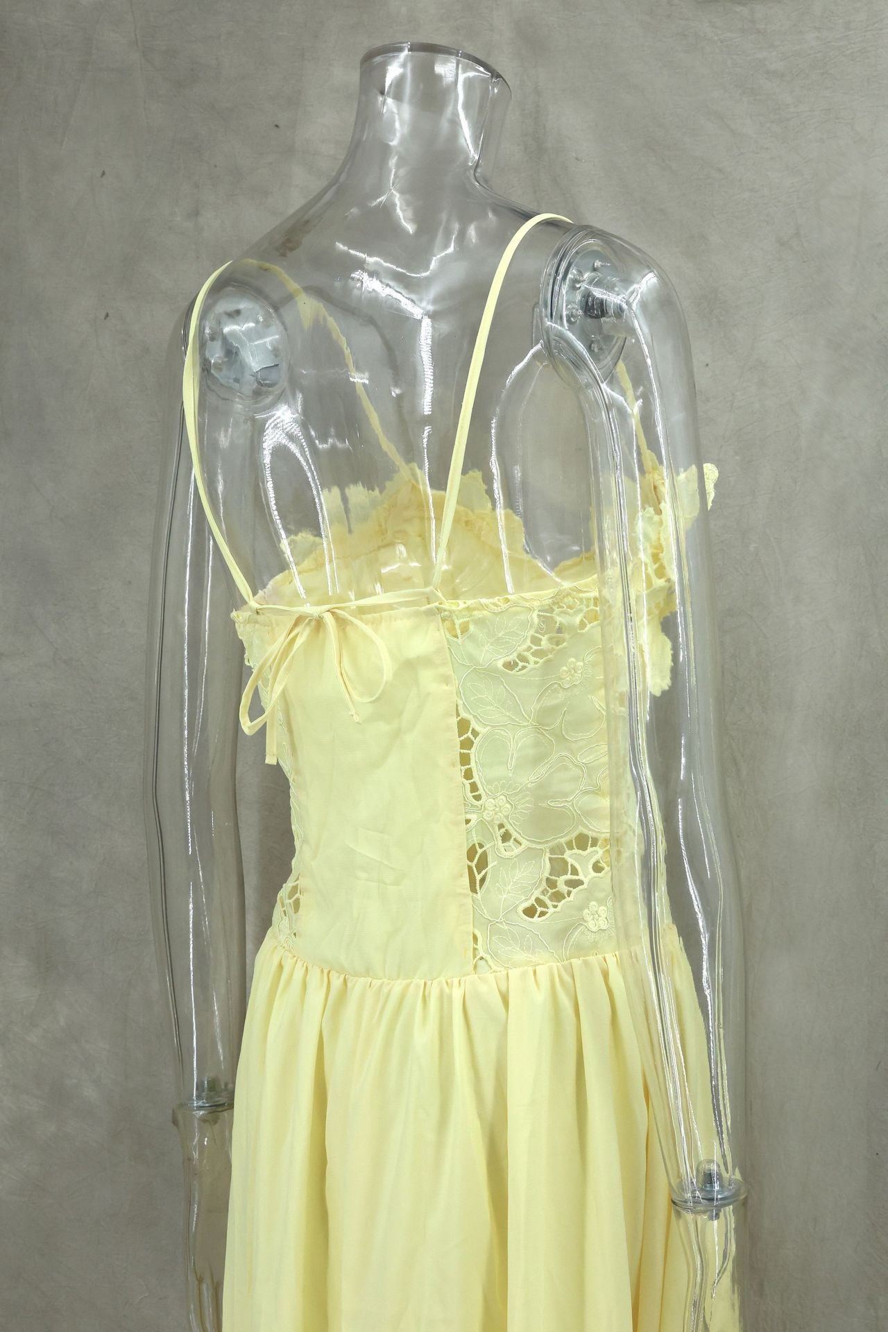 Embroidery floral dress