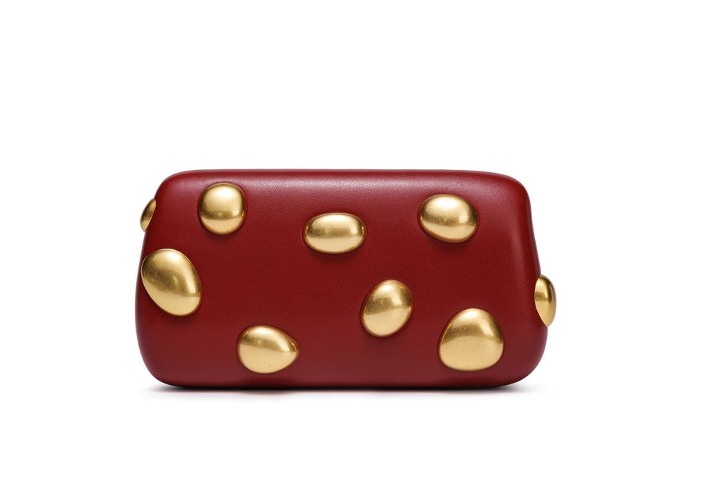 Studs clutch