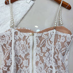 Feminine set