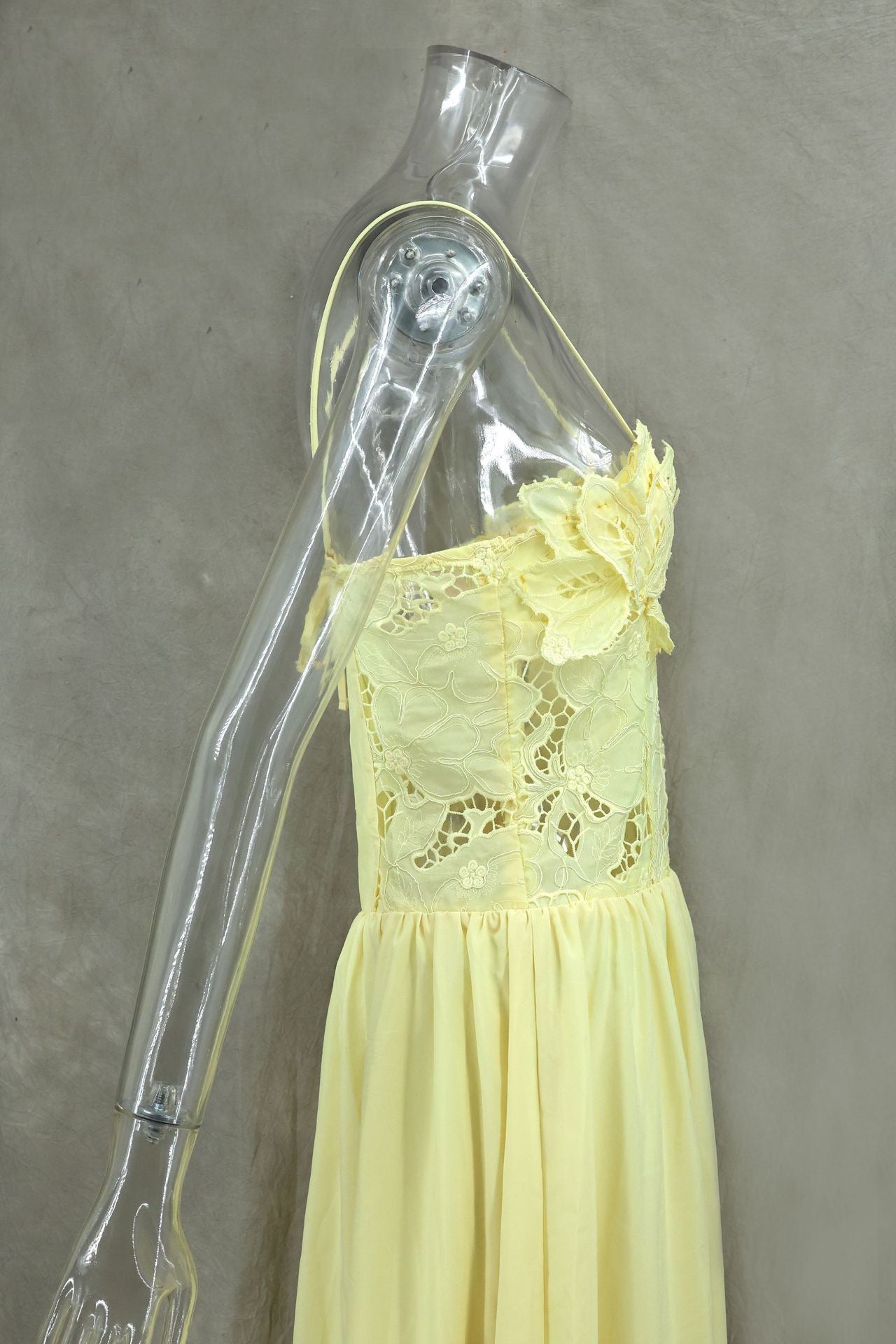 Embroidery floral dress