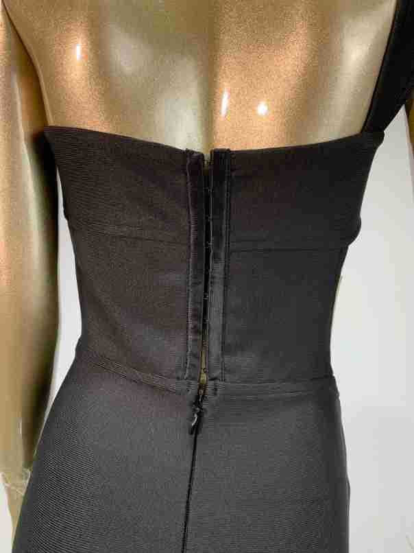 Oi dress