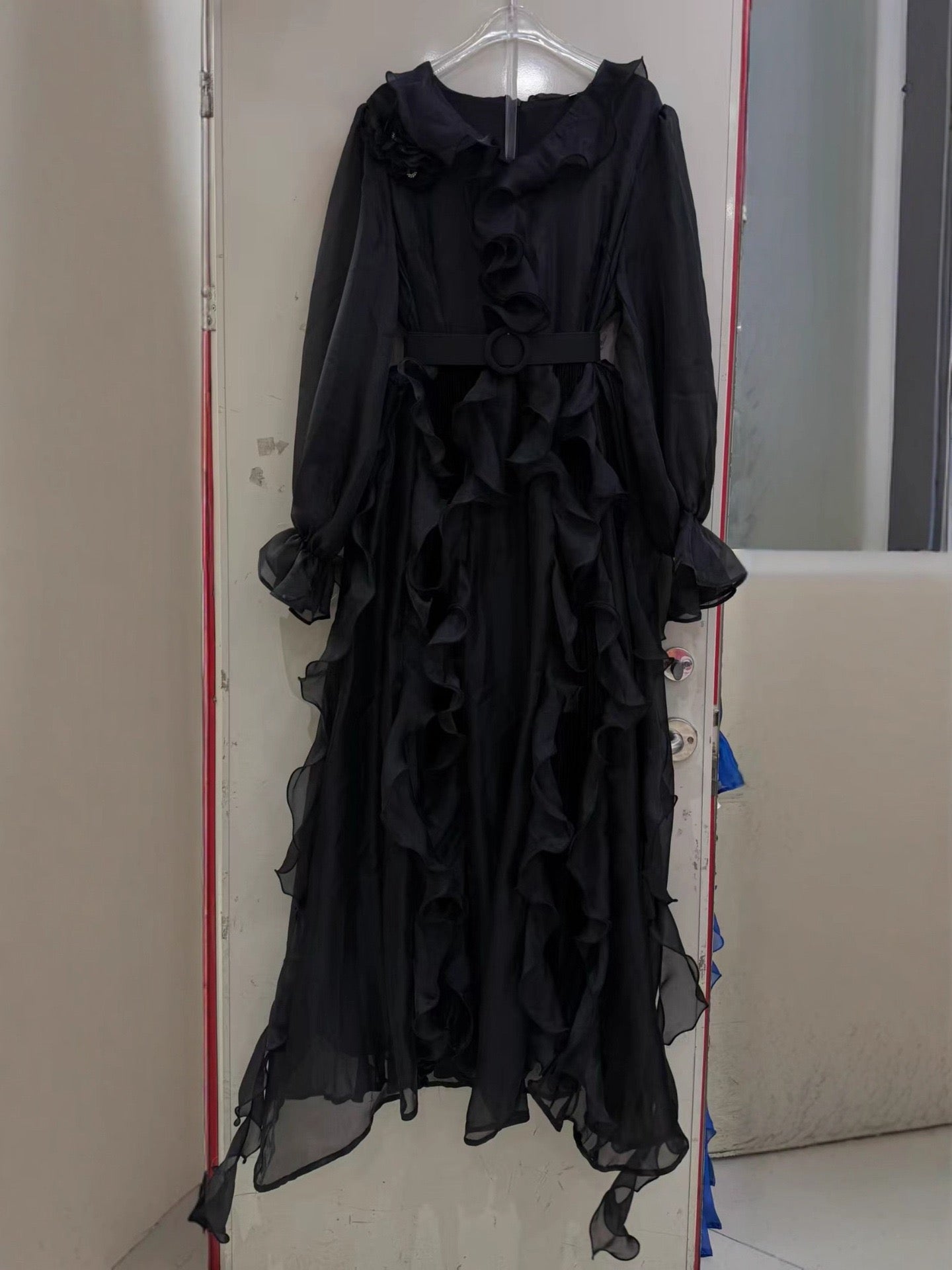 Ruffles belt dress