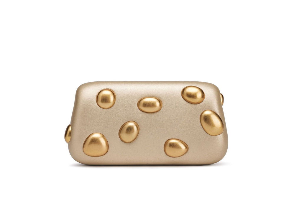 Studs clutch