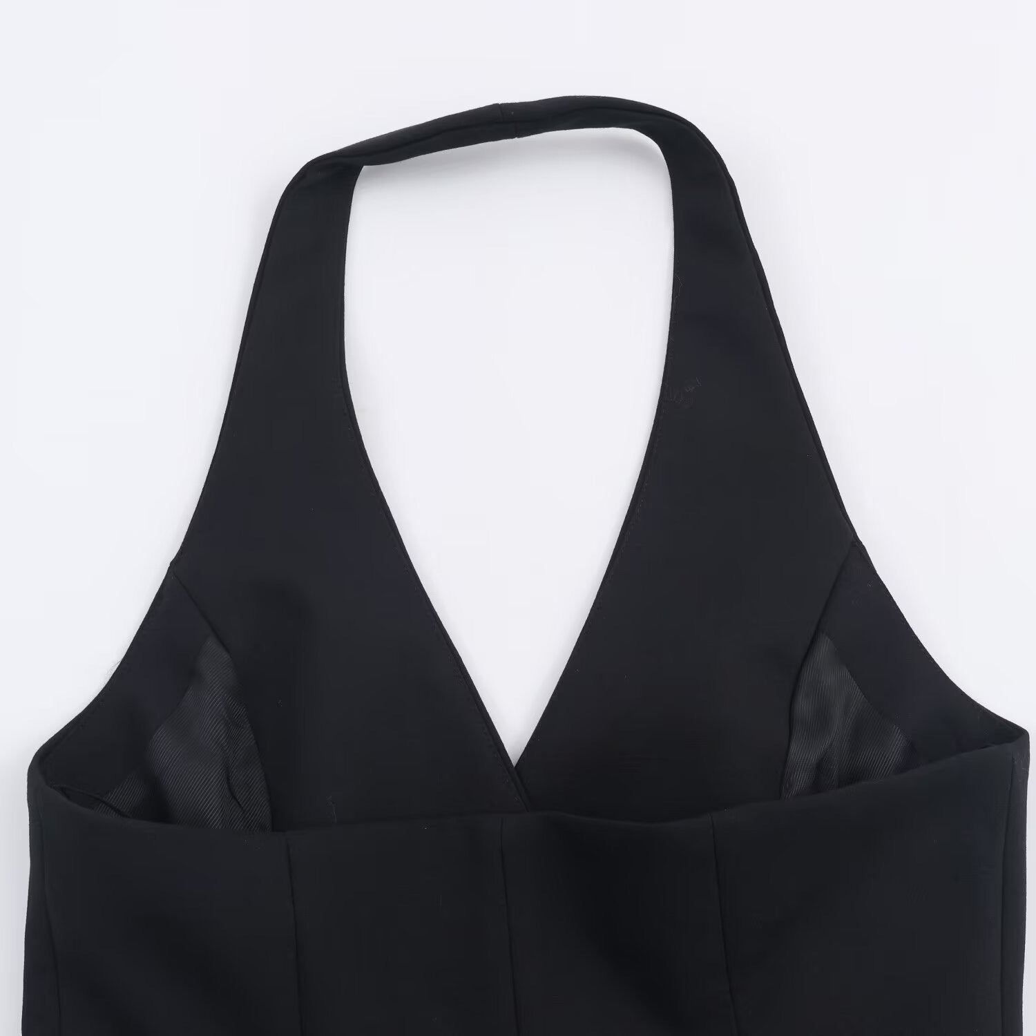 Halter neck vest style
