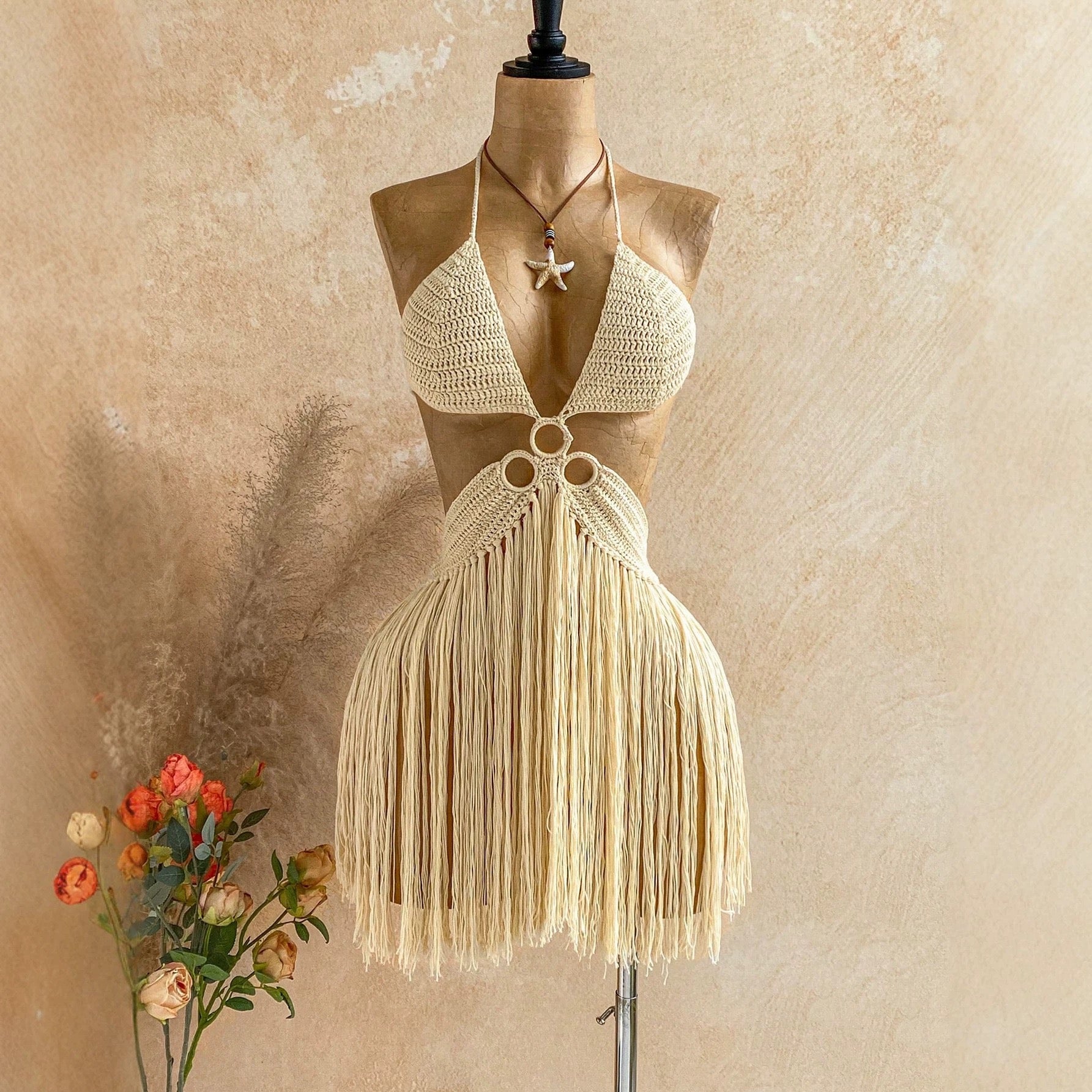 Ha de Adę crochet tassel dress