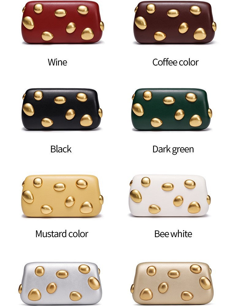 Studs clutch